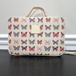 NEW Tender Love + Carry Butterfly Print Hanging Travel Toiletry/Cosmetics Bag